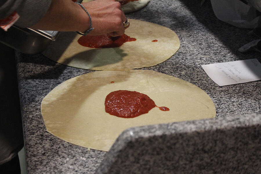 Pizzas base sauce tomate