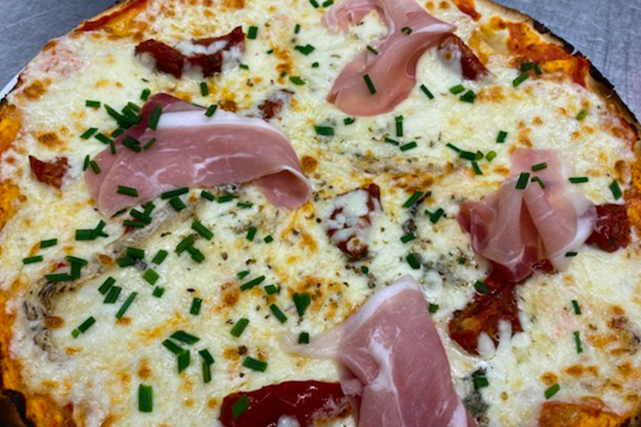 Pizza chorizo et poivrons